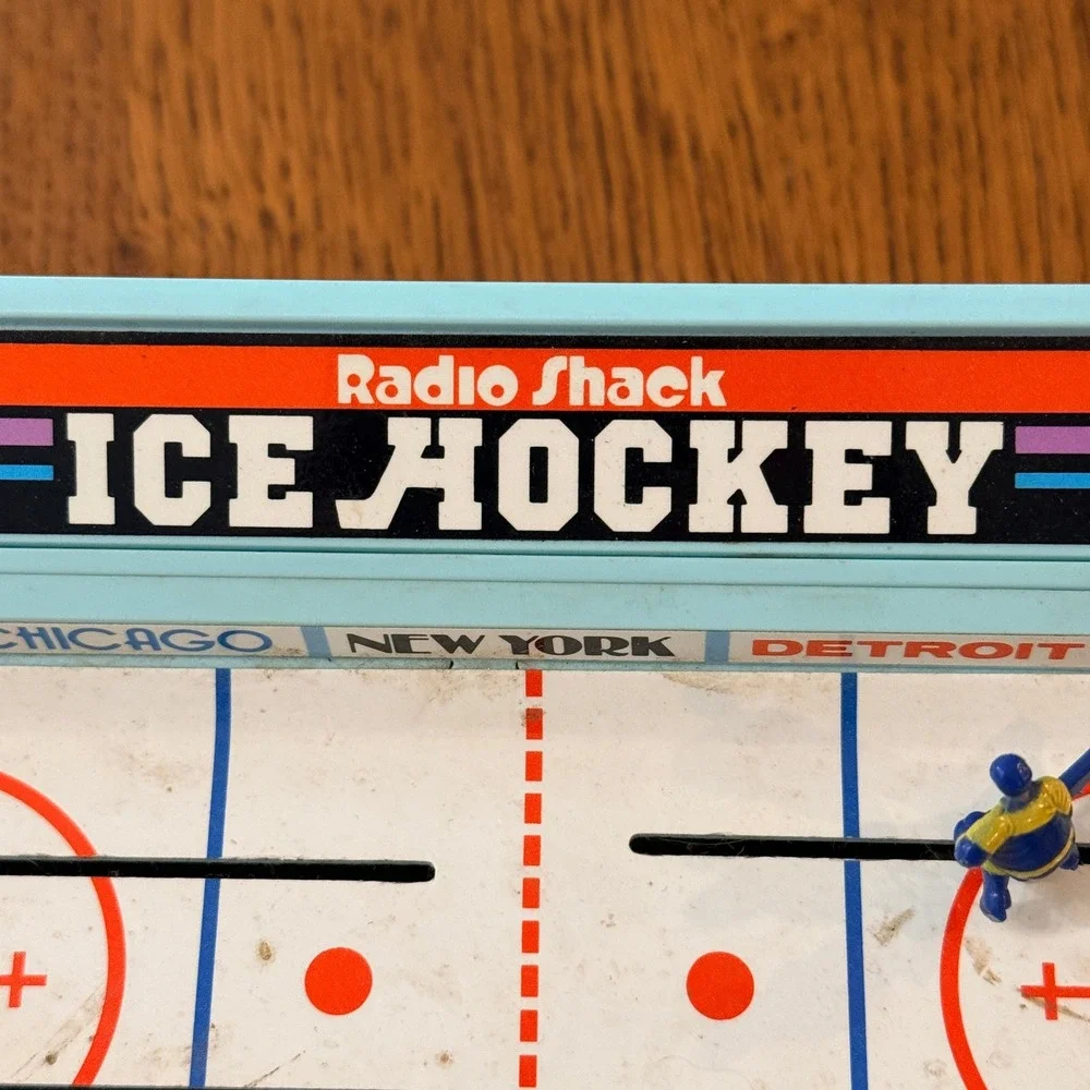 Vintage Radio Shack 60-1099 Ice Hockey Tabletop Game Battery Operated Blue Boxed